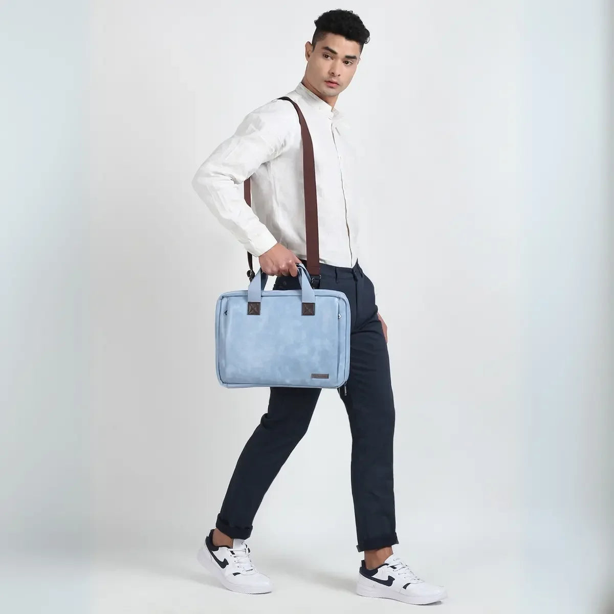 professional-sky-blue-laptop-messenger-bag