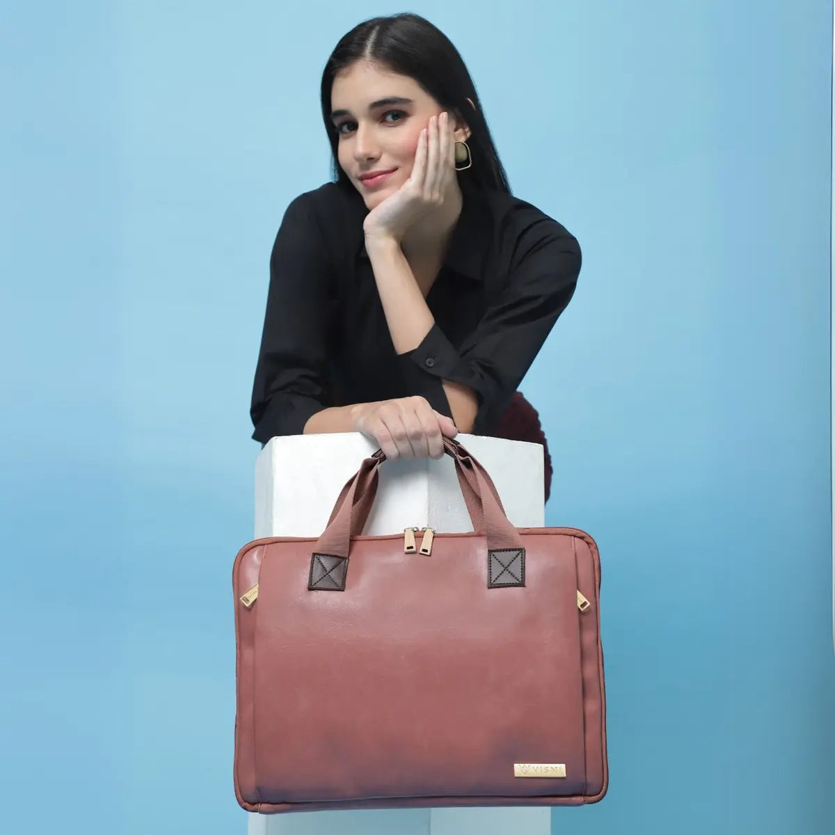 Timeless Unity Laptop Messenger Bag - Blush Pink