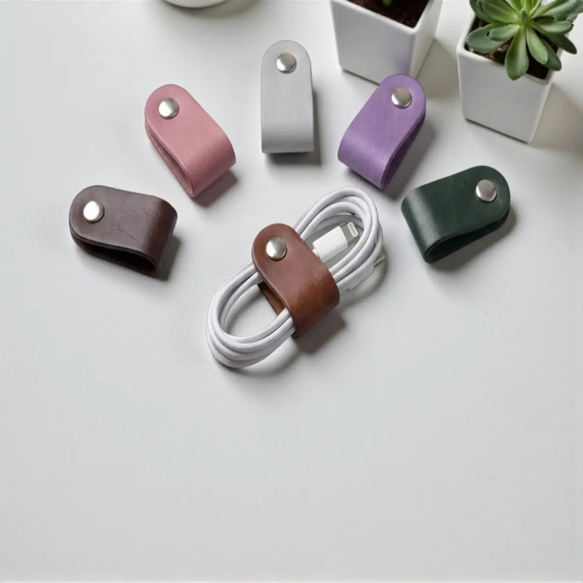 Timeless Clip Cable Organizer - Random Colors