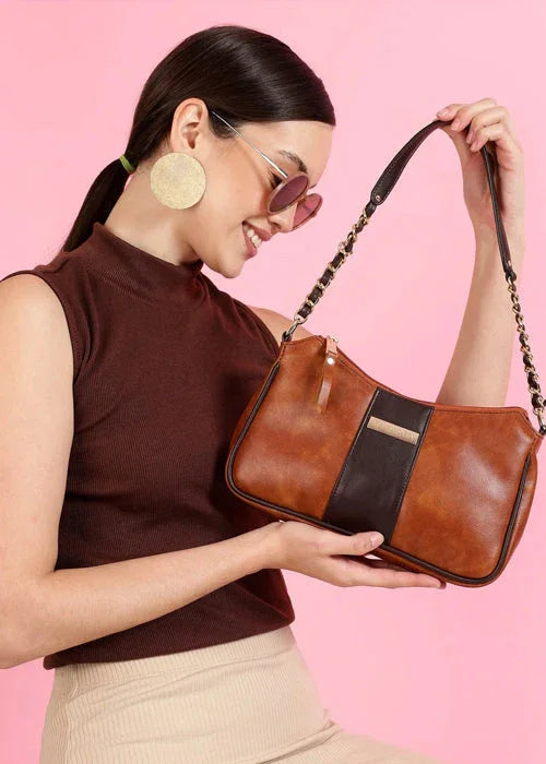 Stylish tote handbag for women in 2025