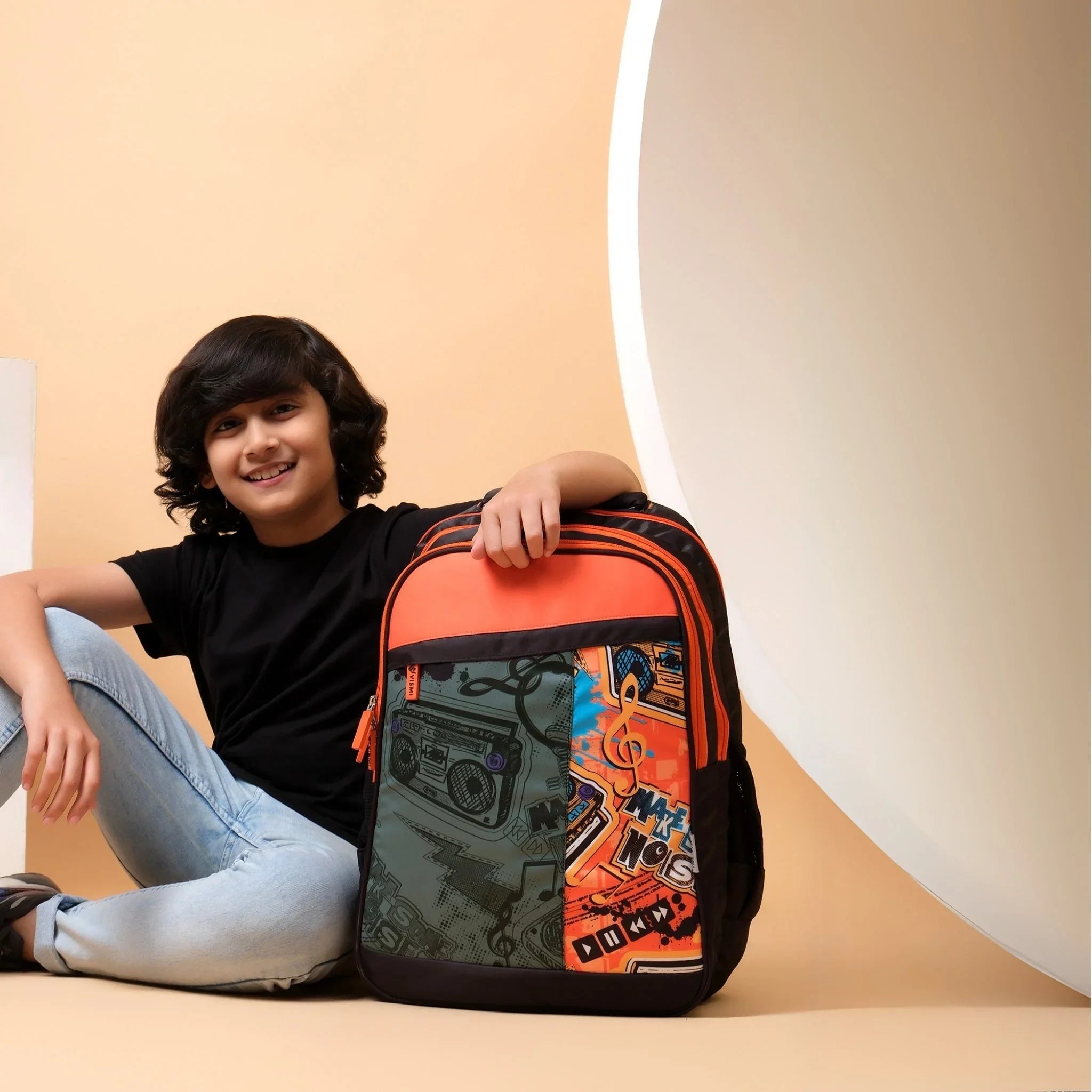 Everyday Essentials 19"