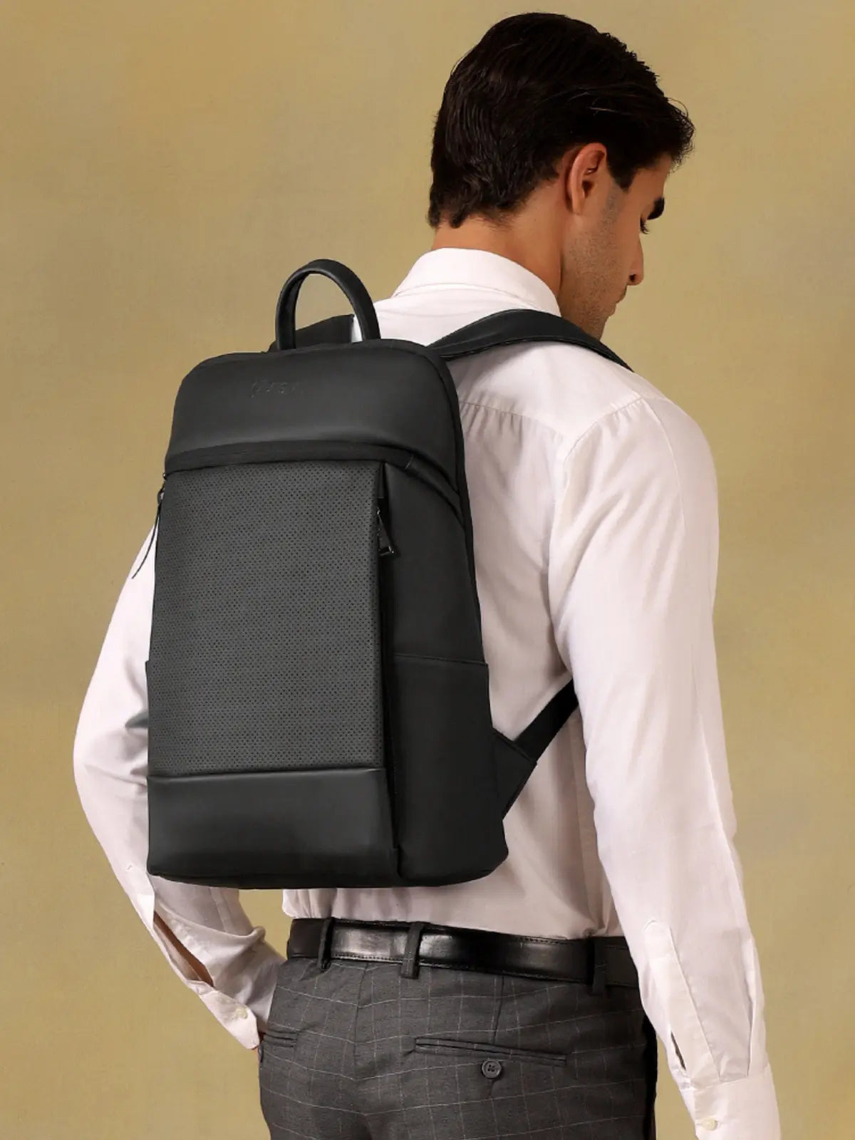 VISMIINTREND Executive Laptop Backpack - Black