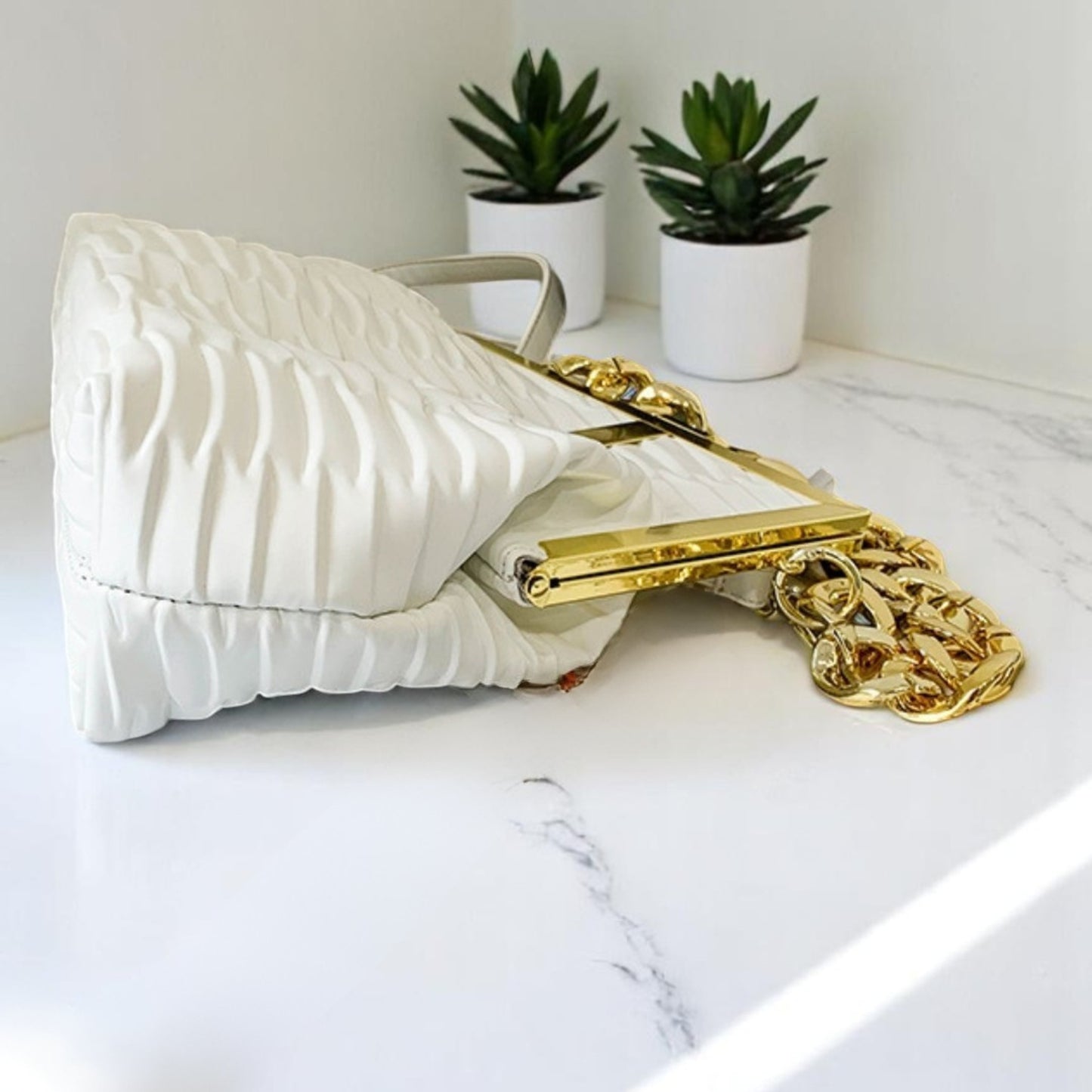 Fashionista Hobo Shoulder Bag -White