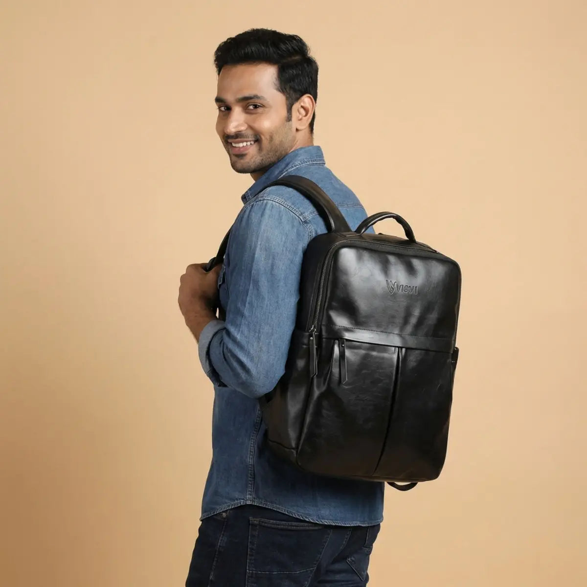 Timeless Voyager Laptop Backpack - Black