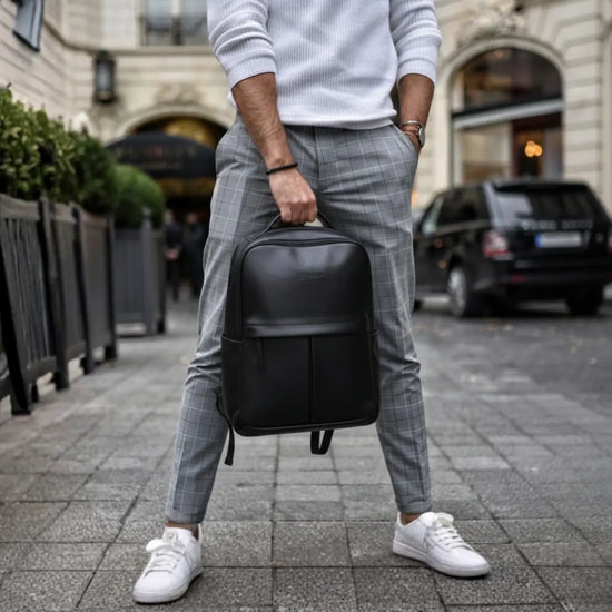 Timeless_Voyager_Men-Black-Travel_Backpack