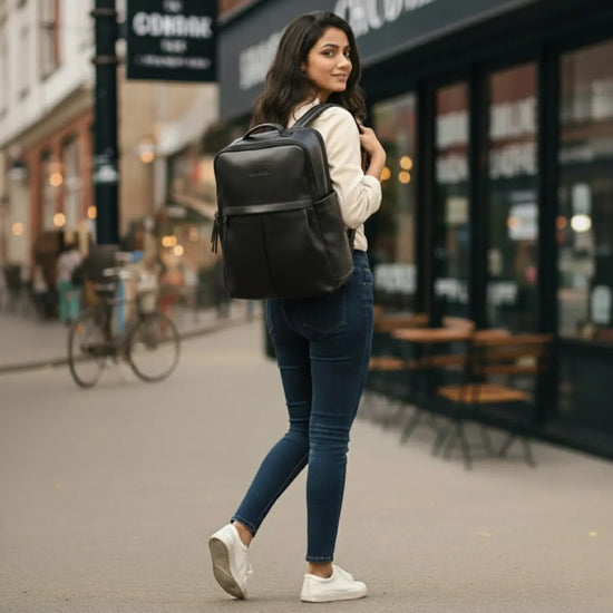 Timeless_Voyager_Women-Black-Travel_Backpack
