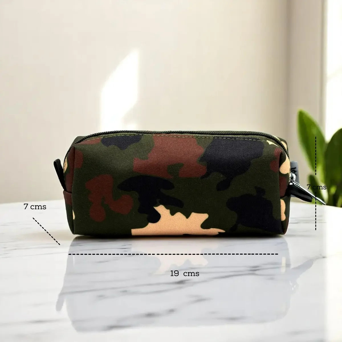 Minimalist-Leather-Coin-Holder
