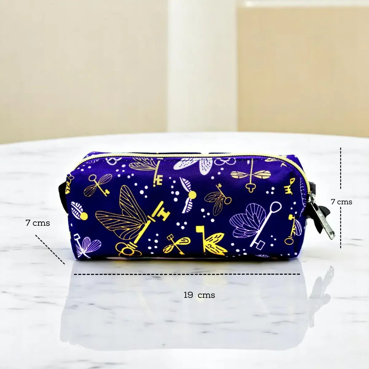 Travel-Friendly-Pen-Organizer