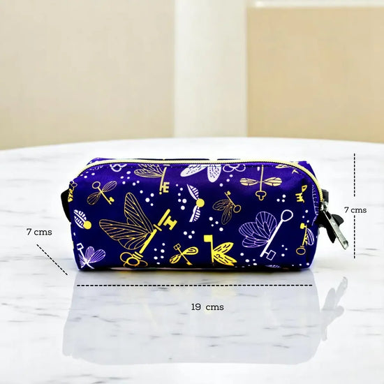 Travel-Friendly-Pen-Organizer