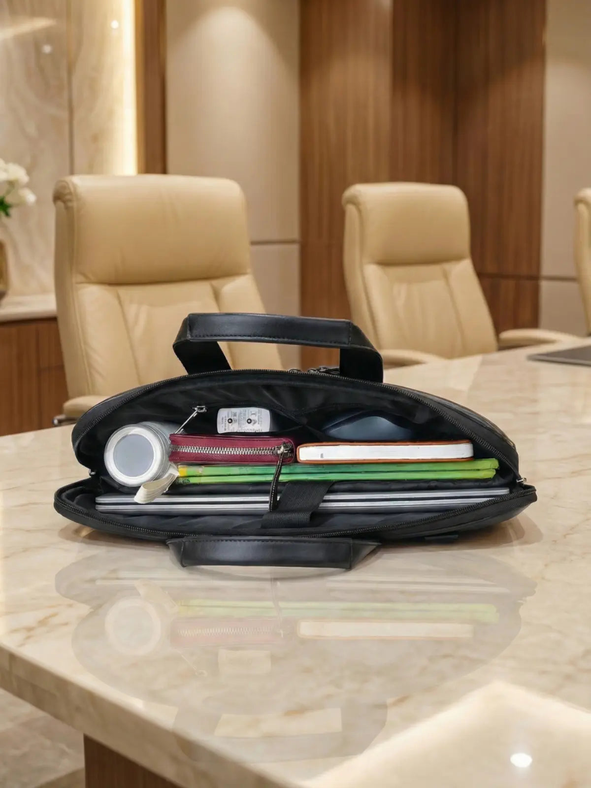 Legacy Laptop Messenger Bag- Black