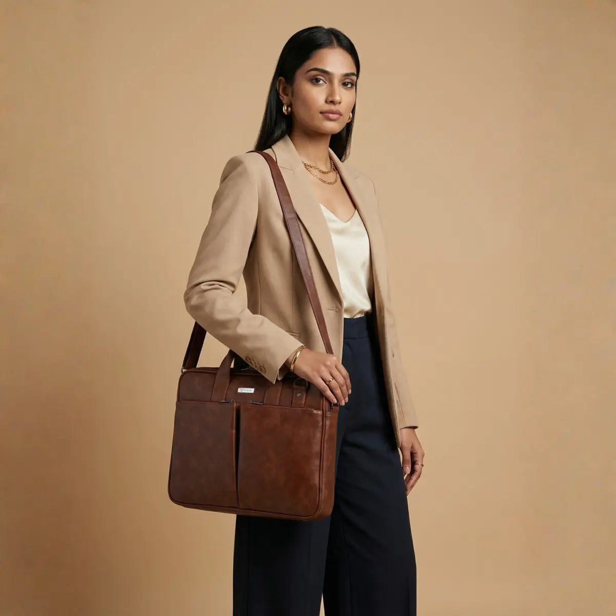 Timeless Monarch Laptop Messenger Bag - Coffee Brown